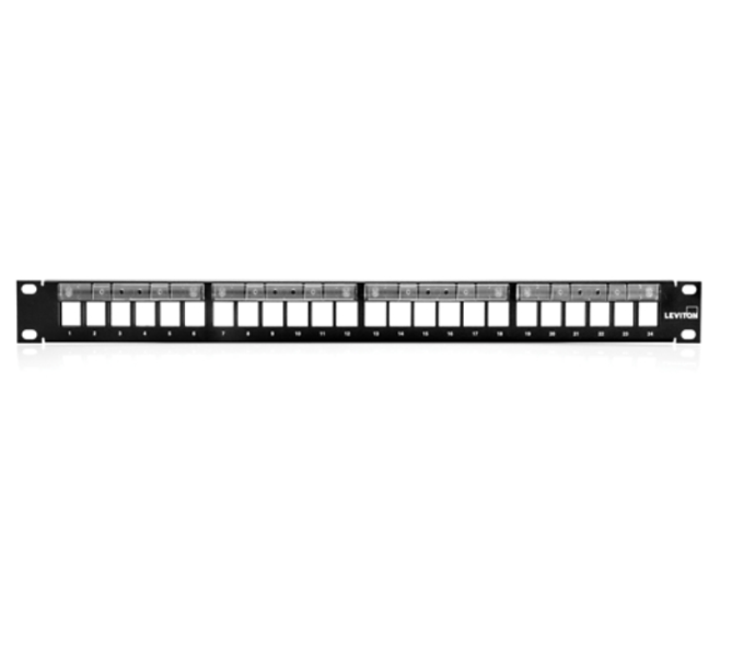 PATCH PANEL LEVITON 24 PUERTOS QUICKPORT VACÍO 1RU CON LENTE DE AUMENTO