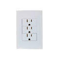 3 TOMACORRIENTES  POLARIZADO CON TIERRA 15A 125-250V CON PLACA CIEN 3 MODULOS LEVITON