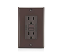 GFNT1-E 15 A, RECEPTÁCULO/TOMACORRIENTE DE 125 V, ALIMENTACIÓN CONTINUA DE 20 A, ICFT DE AUTOVERIFICACIÓN SMARTLOCKPRO DELGADO, MONOCROMÁTICO, CABLEADO POSTERIOR Y LATERAL, PLACA FRONTAL/PLACA DE PARED DE NYLON Y CLIP DE PUESTA A TIERRA AUTOMÁTICO INCLUIDOS – CAFE DECORA LEVITON